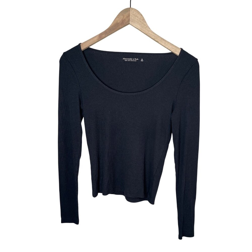 Abercrombie & Fitch Womens Soft AF Black Ribbed Long Sleeve crop Top Size M